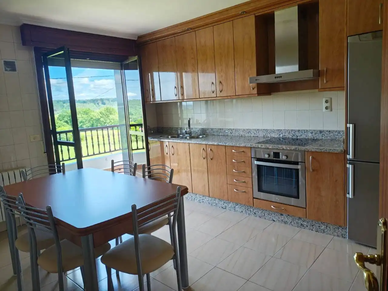 Casa amb jardí en venda a O Pereiro de Aguiar