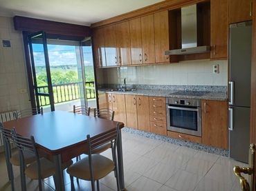 Casa amb jardí en venda a O Pereiro de Aguiar