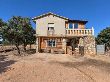 Villa con piscina in vendita a Loranca de Tajuña