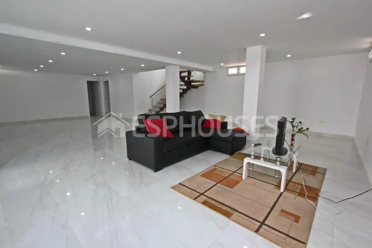 Casa con balcone in vendita a Coloma, imagen 10