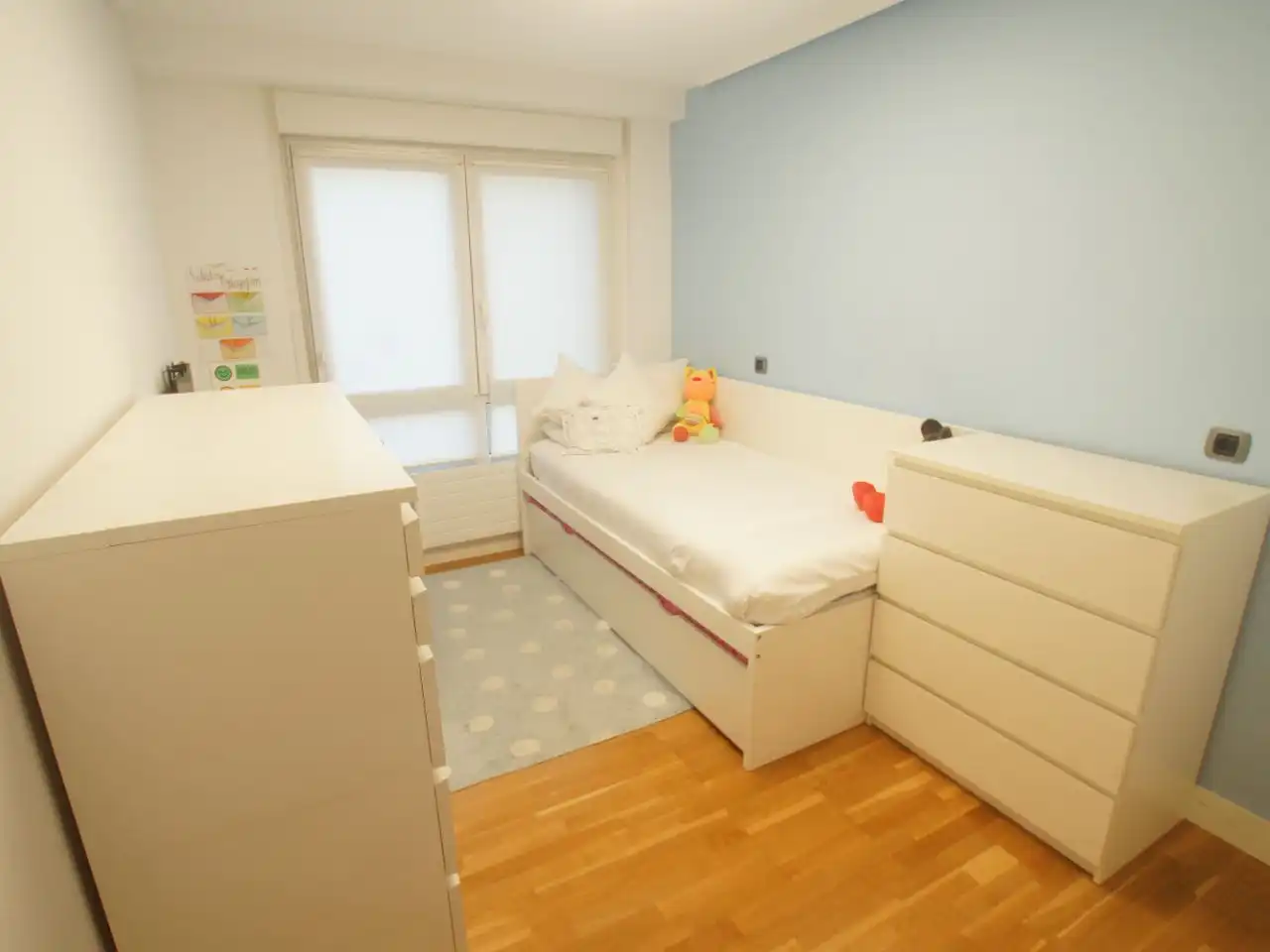 Bedroom of Flat for sale in Deusto