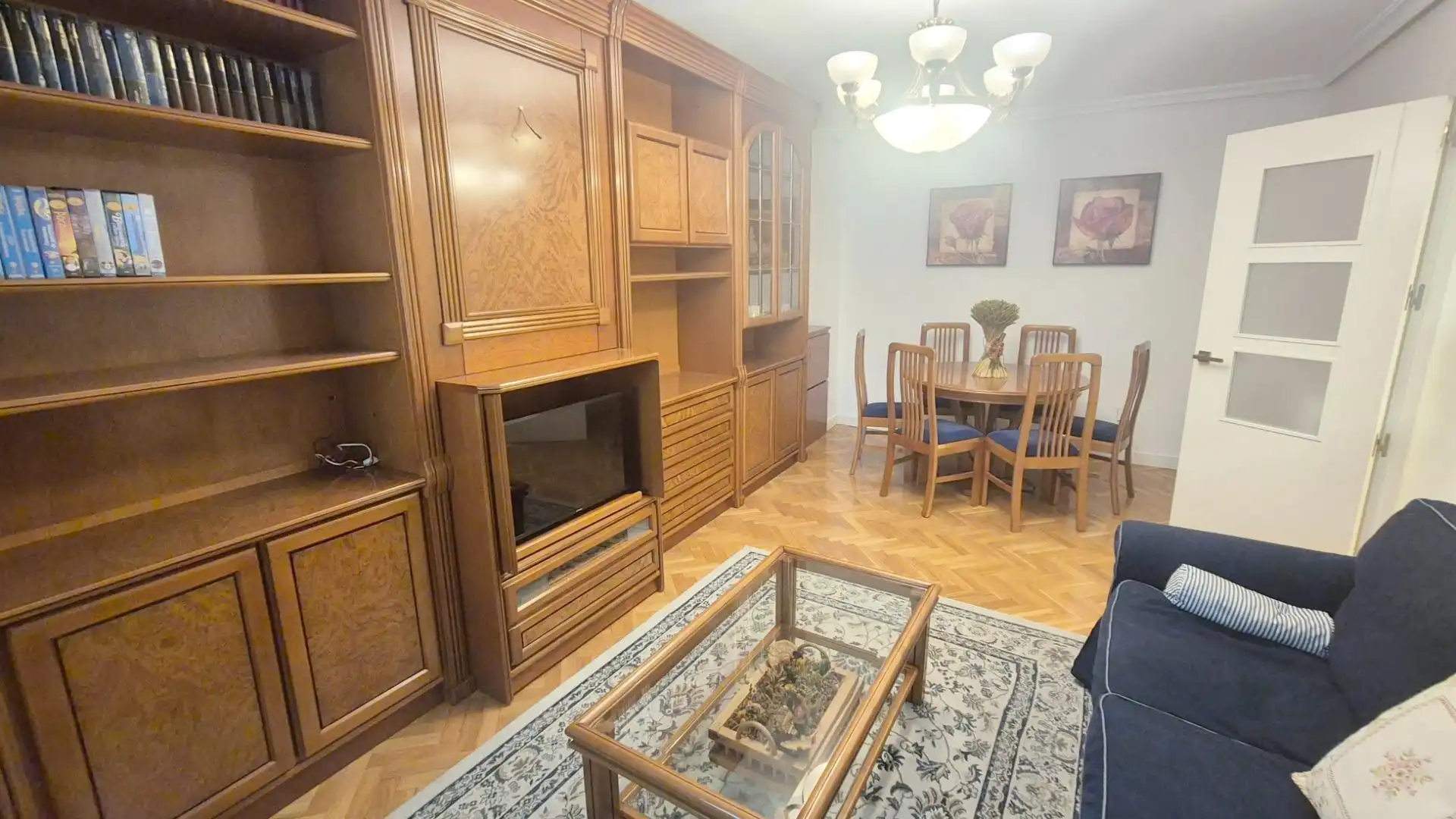 Sala de estar de Piso de alquiler en Salamanca con Calefacción, Parquet y Amueblado