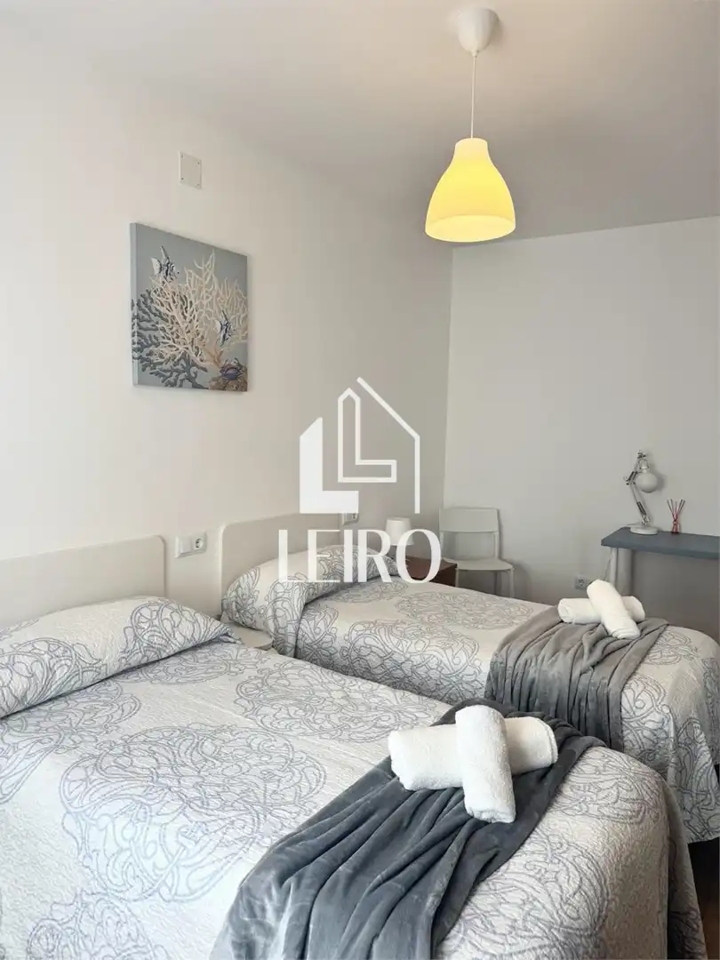 Dormitori de Casa o xalet en venda en Sanxenxo amb Calefacció, Terrassa i Traster