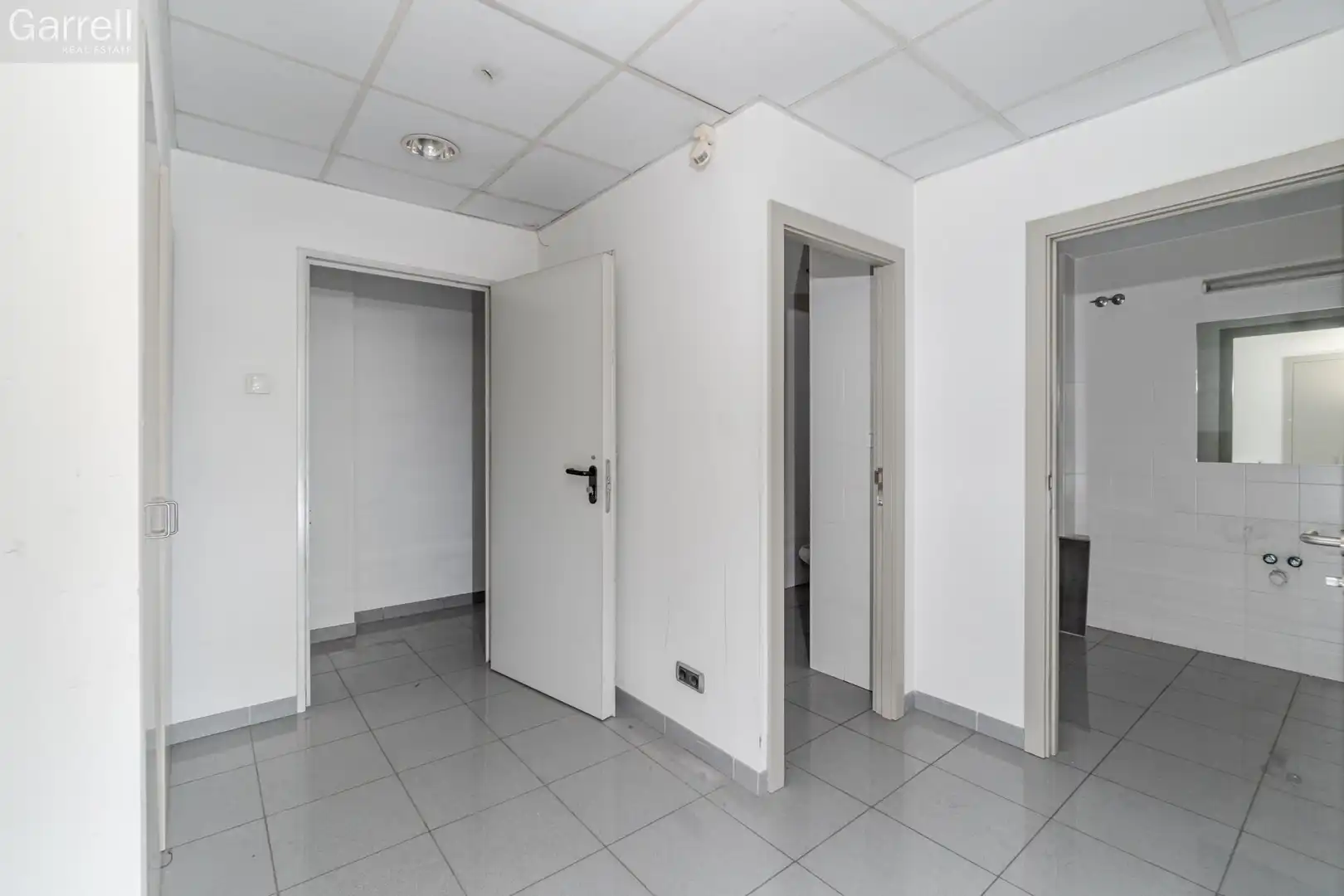 Local comercial en venta en AV SANT ANTONI MARIA CLARET  Es: Pl: Pt:
 MARTORELL (BARCELONA), imagen 19