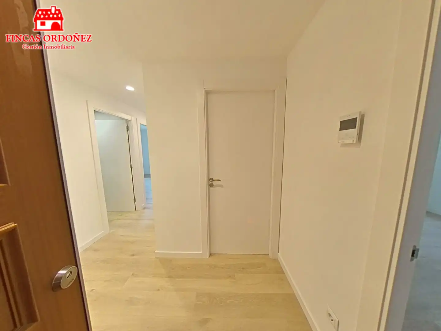 Wohnung zum Verkauf in Sant Andreu de la Barca mit Klimaanlage, Heizung und Balkon