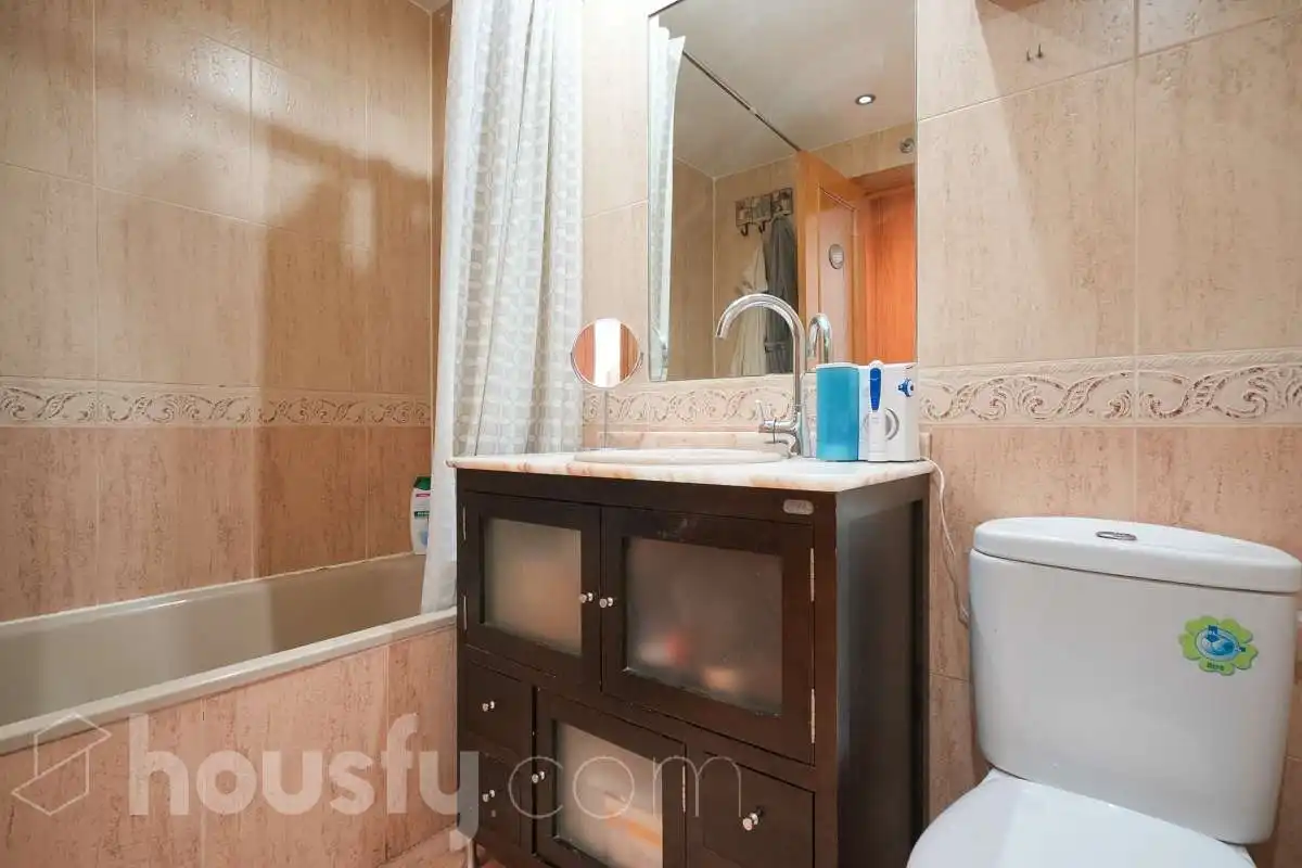 Bathroom of Flat for sale in Torrejón de Ardoz  with Air Conditioner, Heating and Storage room