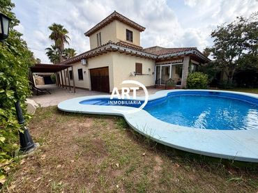 Casa con giardino in affitto a Montesol