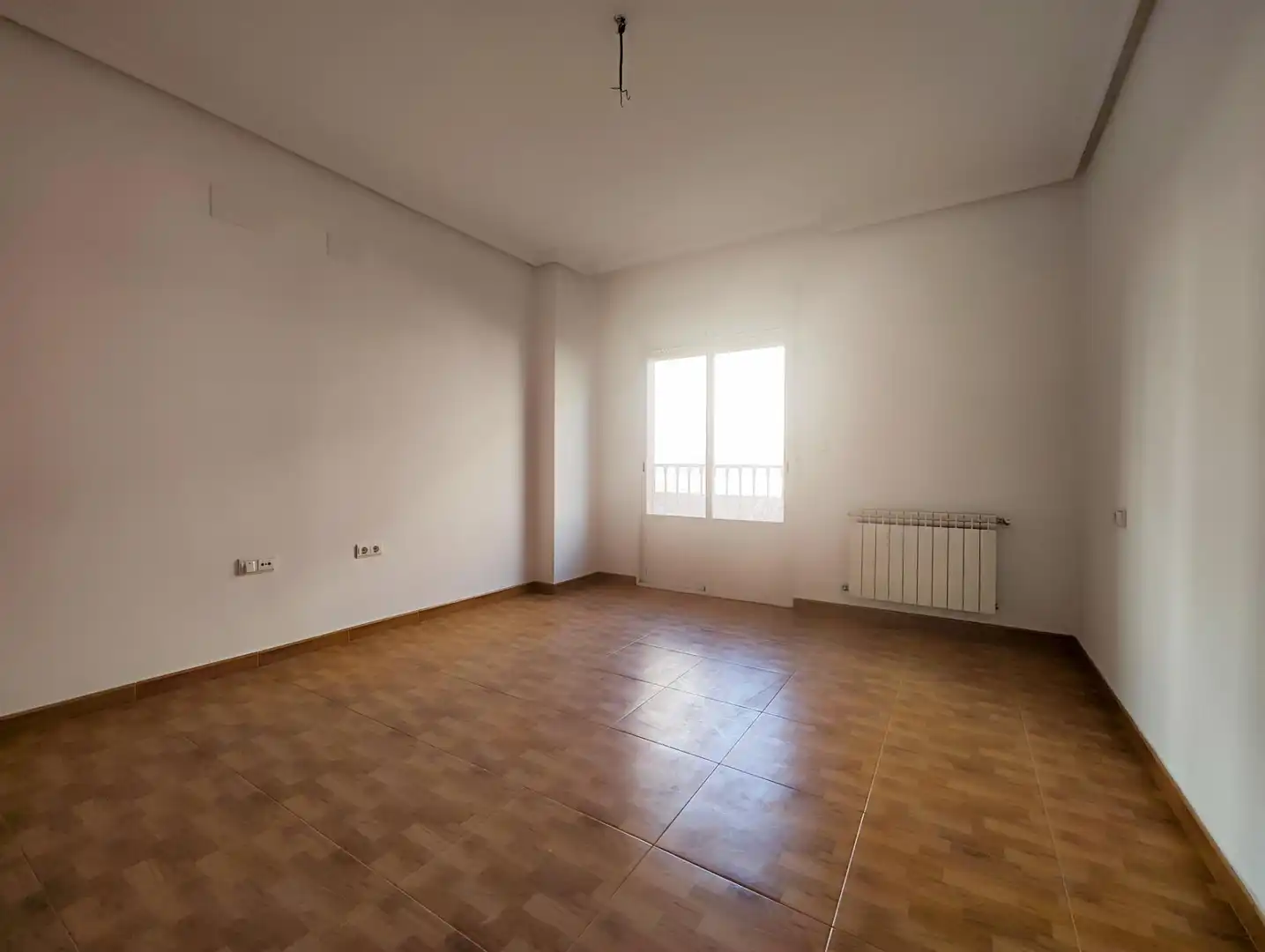 Sala d'estar de Pis en venda en Puertollano amb Calefacció, Terrassa i Balcó