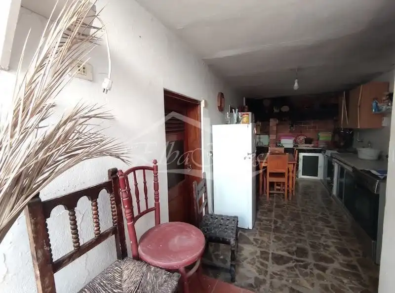 Cuina de Casa o xalet en venda en Guía de Isora amb Terrassa, Traster i Moblat