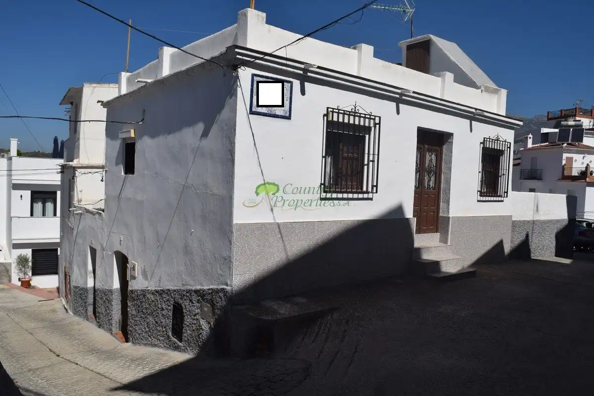 Vista exterior de Casa o xalet en venda en Cómpeta amb Terrassa i Traster