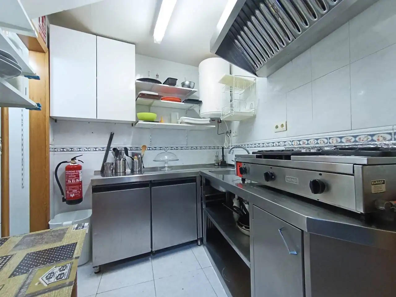Cocina de Local en venta en Burgos con Aire acondicionado