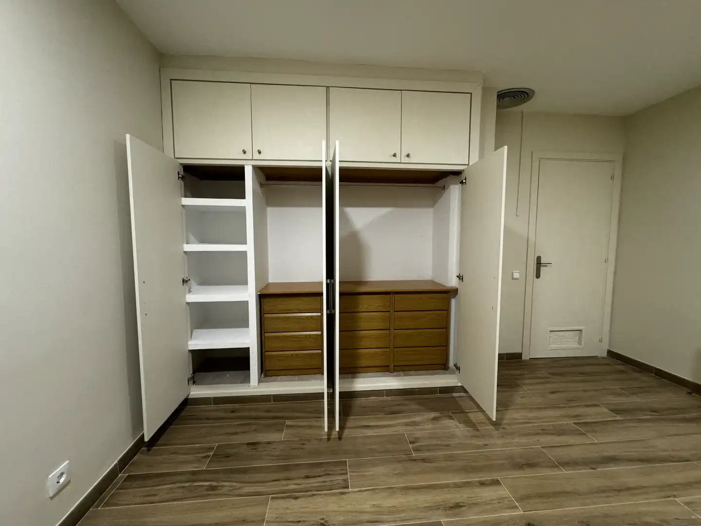 Büro zum Verkauf in Carrer de Josep Anselm Clavé, Centre Vila