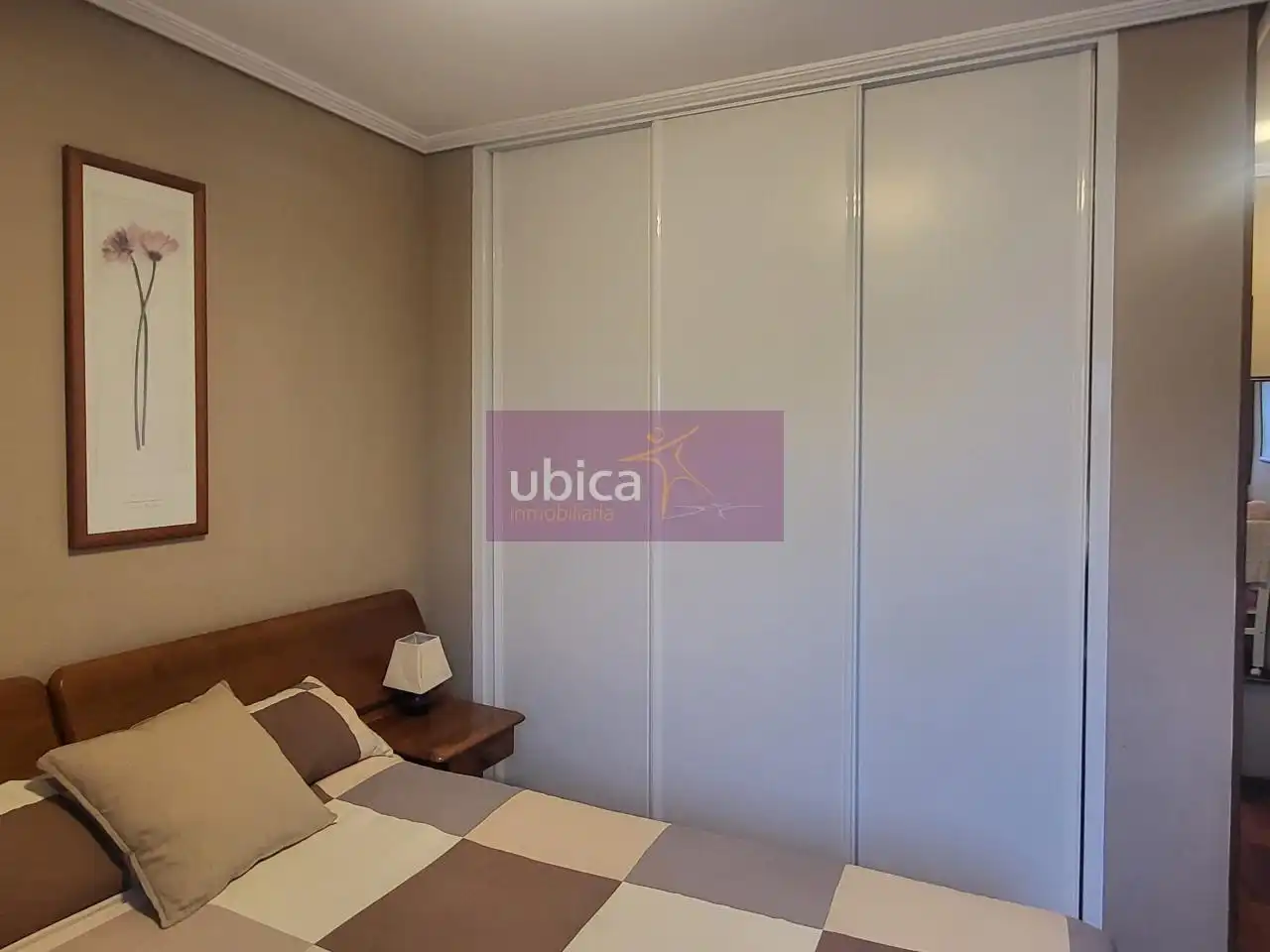 Habitación de Piso en venta en Vigo  con Calefacción, Parquet y Trastero