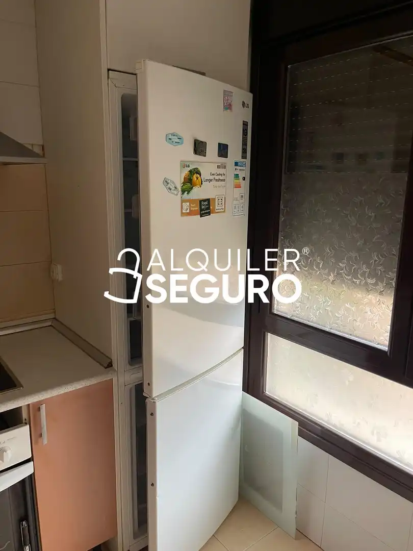 Cuina de Casa o xalet de lloguer en Belmonte de Tajo amb Calefacció