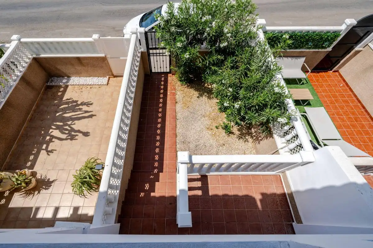 Terrassa de Casa adosada en venda en Orihuela amb Aire condicionat, Calefacció i Piscina