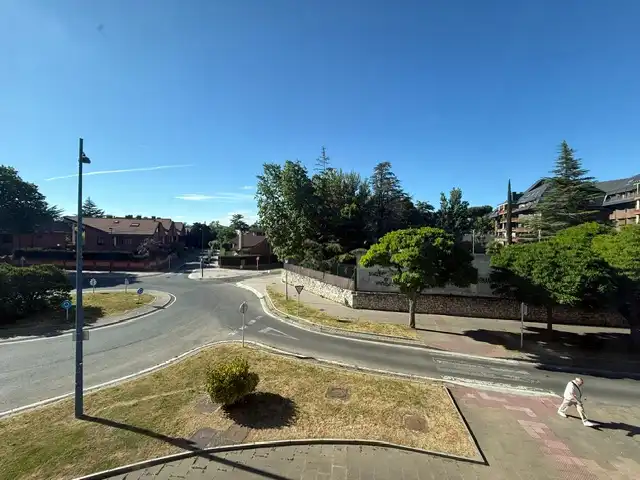 Vista exterior de Pis en venda en Burgos amb Calefacció i Moblat