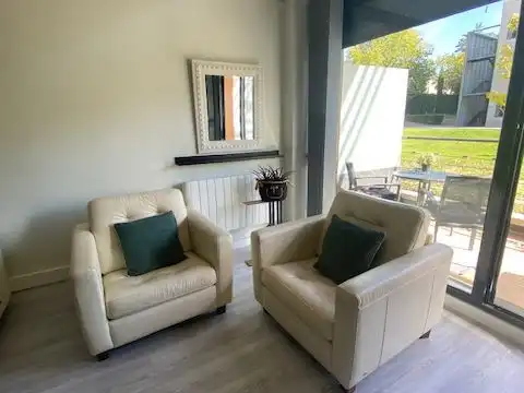 Sala d'estar de Loft de lloguer en Tres Cantos amb Aire condicionat, Terrassa i Balcó
