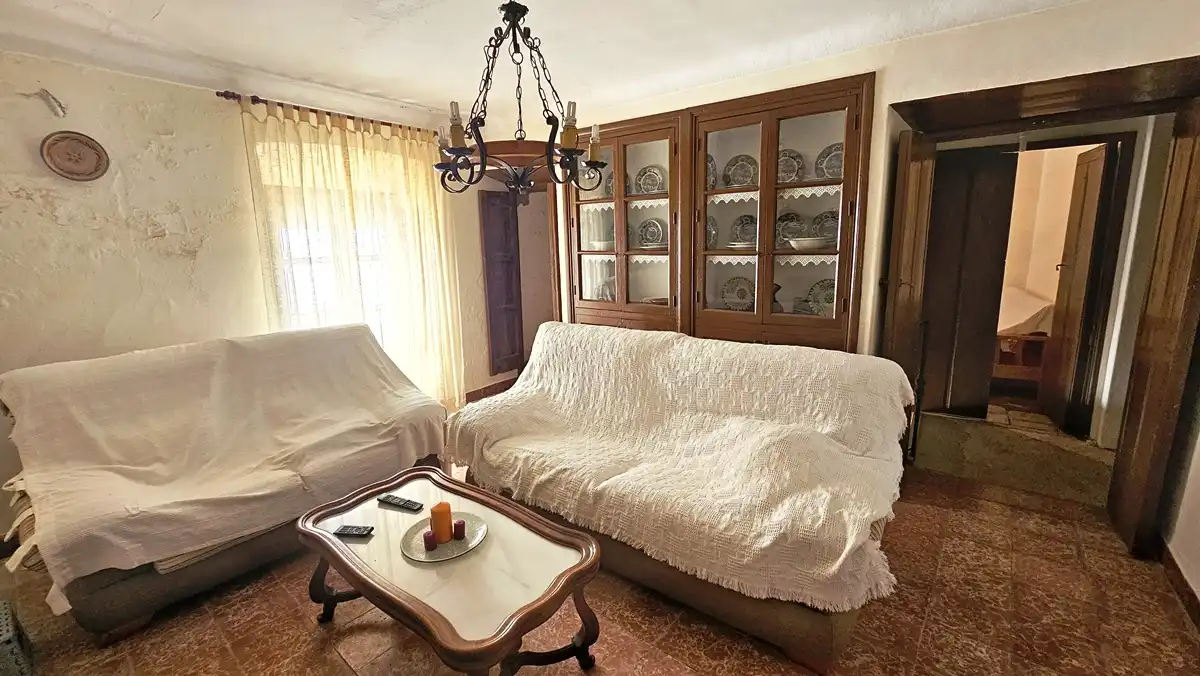 Sala de estar de Casa o chalet en venta en Fuenteheridos con Terraza y Trastero