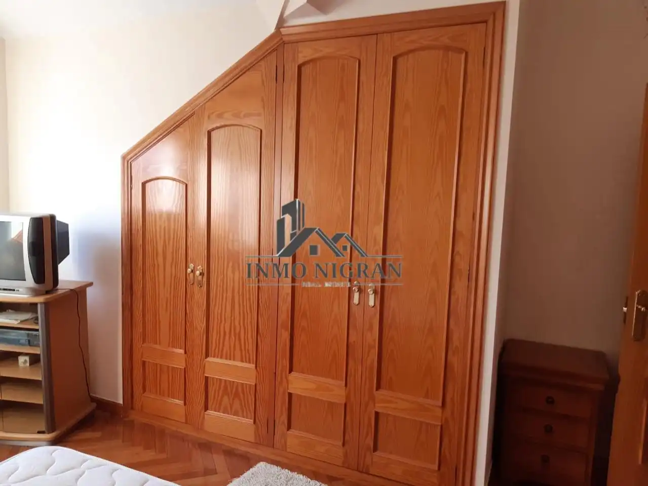 Schlafzimmer von Wohnungen zur Miete in Nigrán mit Möbliert