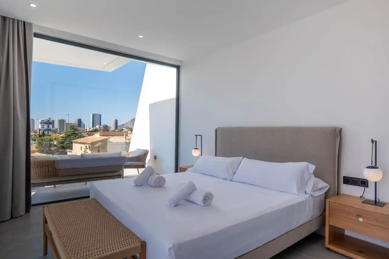 Chalet con terraza en venta en Marisol Park - Ortembach - Los Almendros, imagen 14