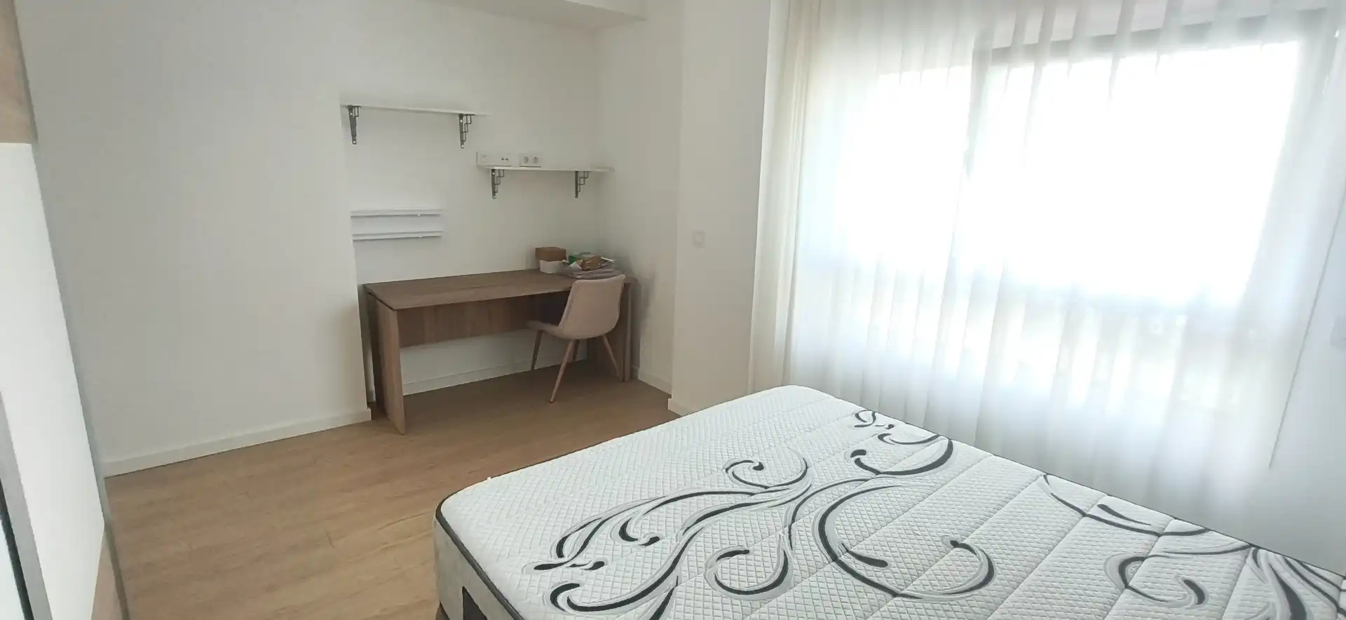 Apartamento con ascensor en alquiler en Calle Fuenteovejuna, imagen 4