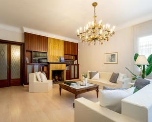 Sala d'estar de Casa adosada en venda en Sabadell amb Aire condicionat, Calefacció i Terrassa