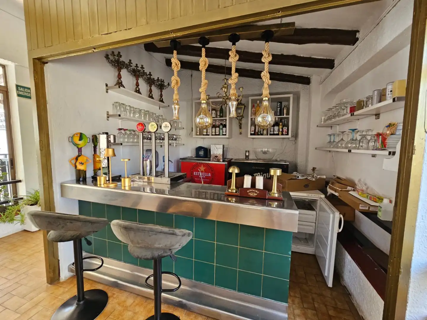 Local en venta en Alcalà de Xivert con Amueblado