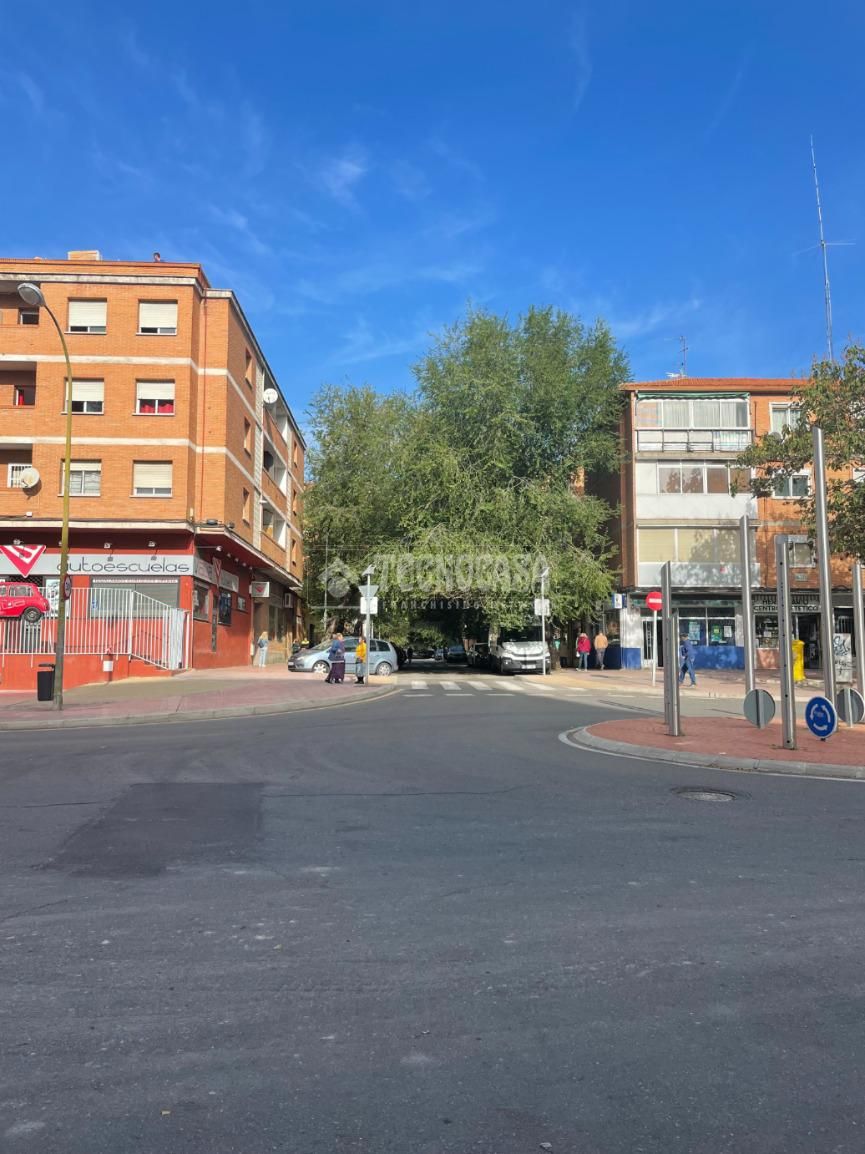 Exterior view of Flat for sale in Alcalá de Henares