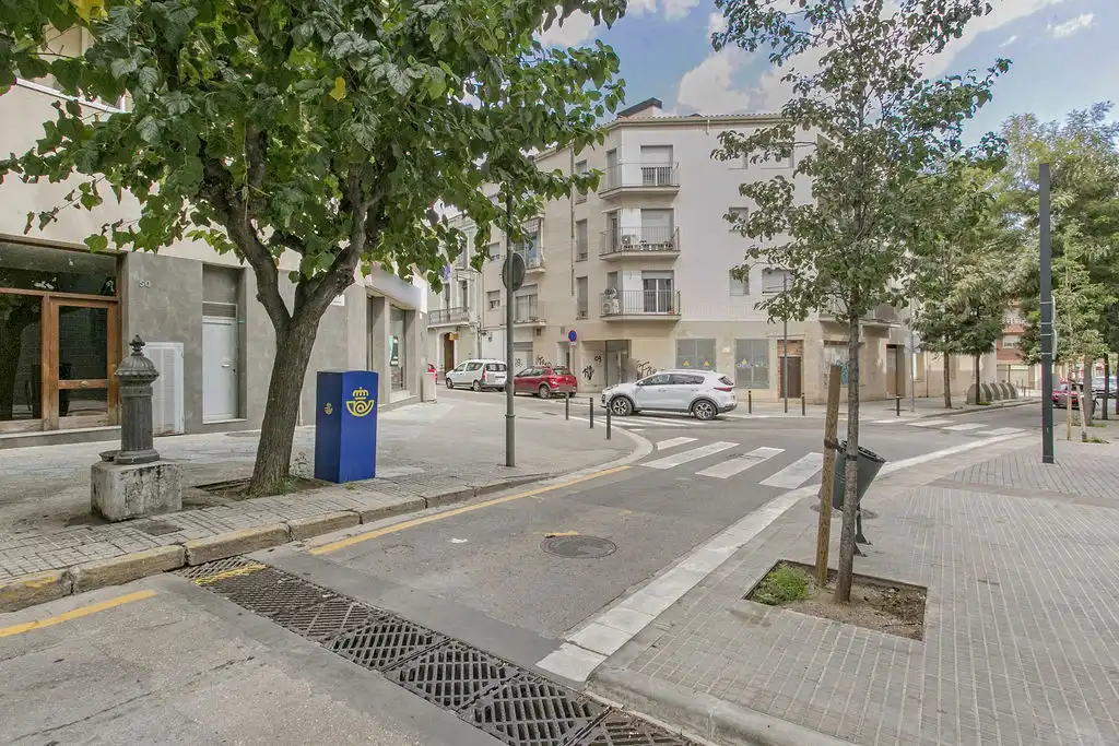 Business premises for sale in C/ Àngel Gimerà, imagen 25