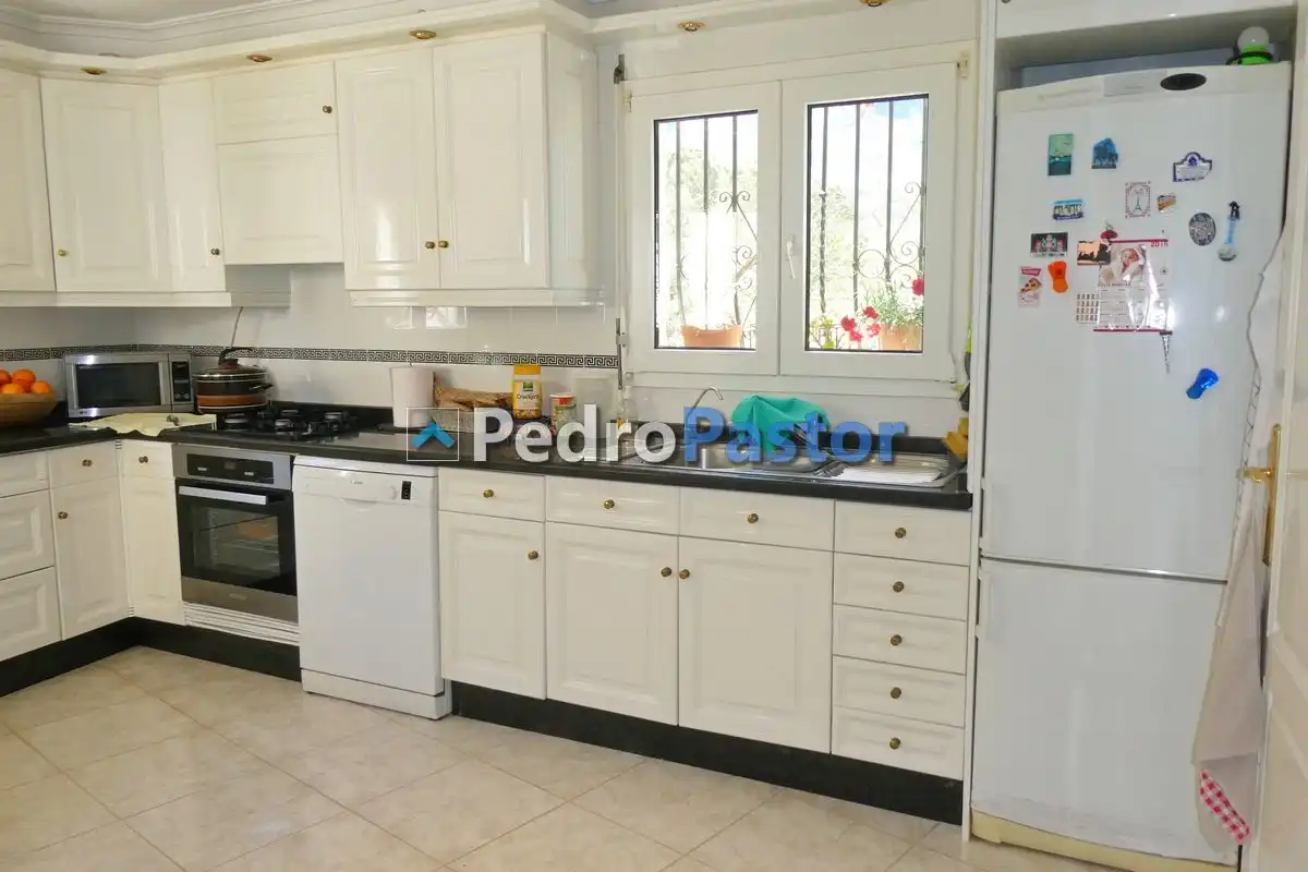 Detached house with pool for sale in El Montgó, imagen 11