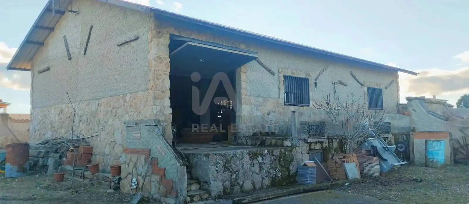 Vista exterior de Residencial en venda en Calvarrasa de Arriba