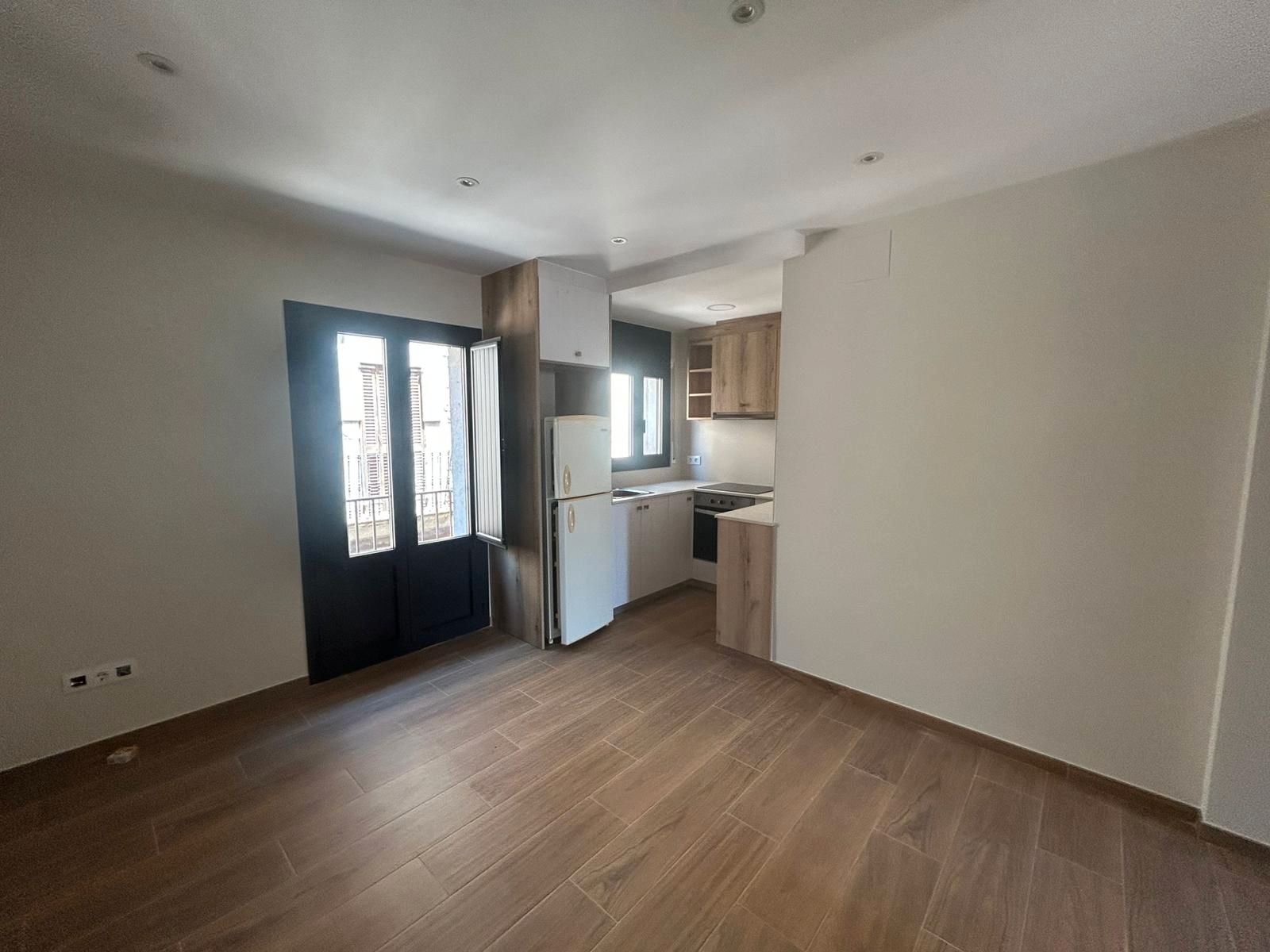 Kitchen of Flat to rent in Maçanet de Cabrenys  with Air Conditioner, Furnished and Oven