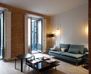 Living room of Flat to rent in  Madrid Capital  with Air Conditioner, Heating and Furnished