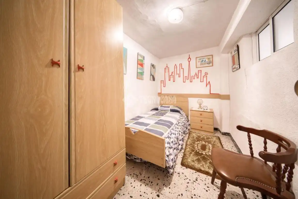 Dormitori de Casa o xalet en venda en Cistérniga