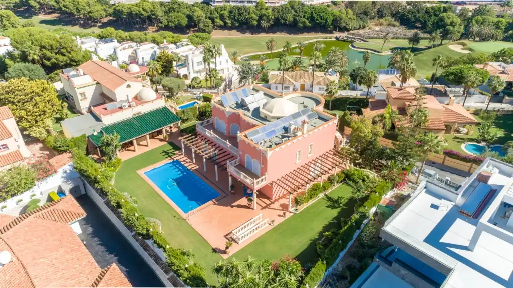 Xalet amb piscina en venda a Torrequebrada, imagen 2