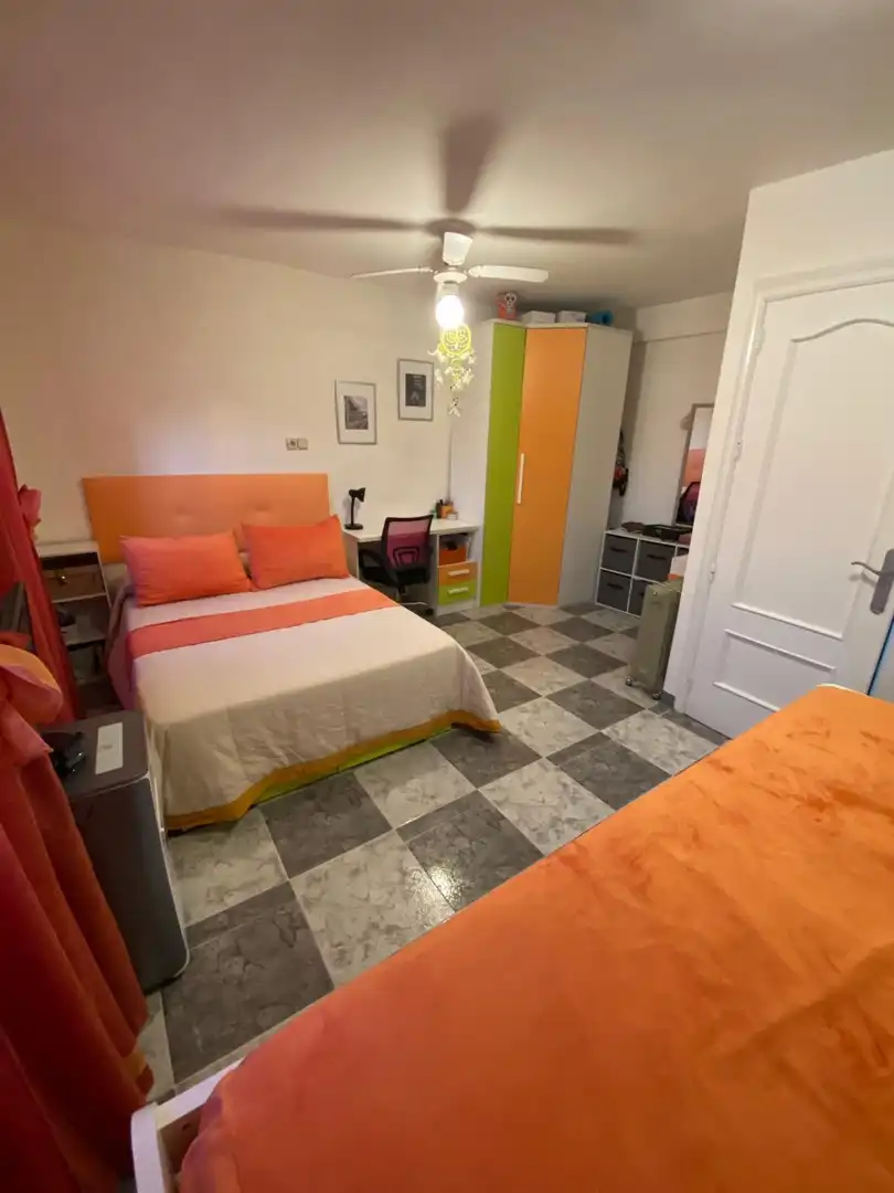 Casa adosada en venta en Rus