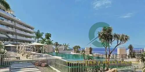 Außenansicht von Wohnung zum Verkauf in Adeje mit Terrasse, Schwimmbad und Möbliert