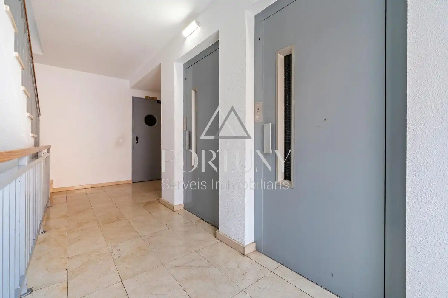 Appartamento con piscina in vendita a Escultor Rocamora 22, imagen 27