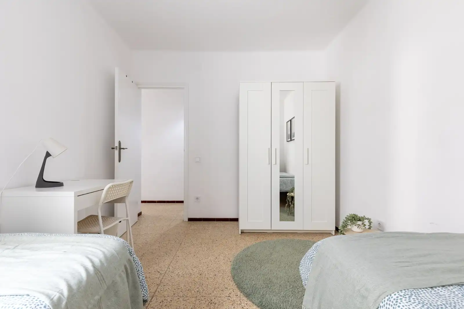 Bedroom of Flat for rent in Terrassa  with Furnished, Oven and Washing machine