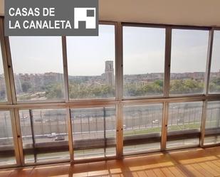 Bedroom of Flat for sale in  Valencia Capital  with Air Conditioner, Heating and Terrace