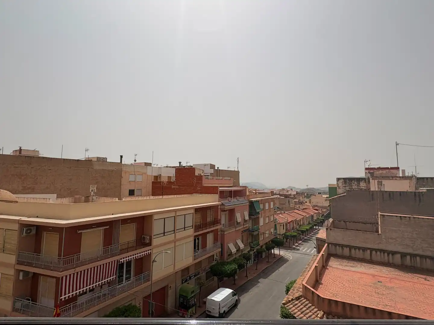 Vista exterior de Dúplex de alquiler en Agost con Terraza y Balcón