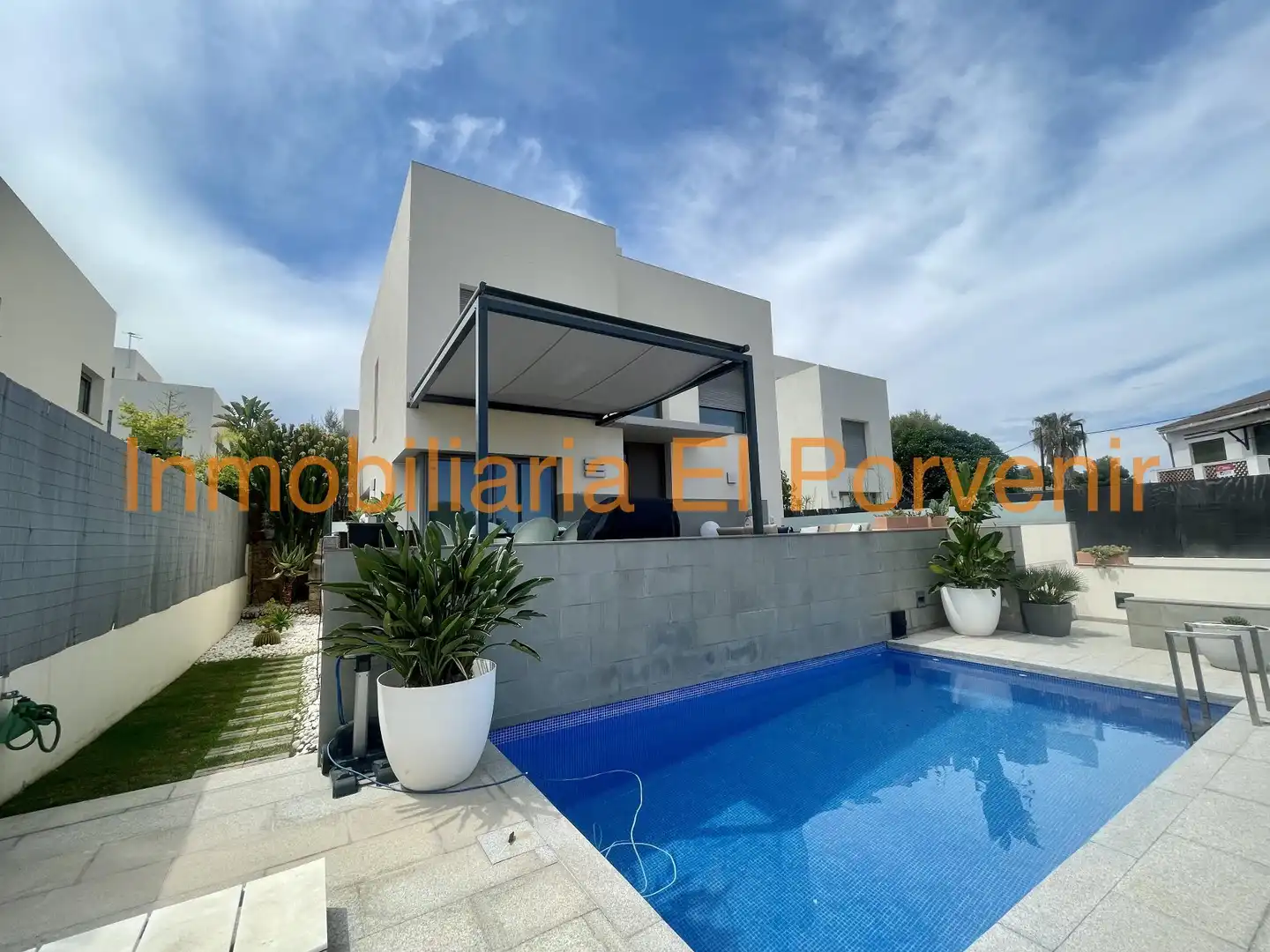 Vista exterior de Casa o chalet en venta en Torrent con Aire acondicionado, Calefacción y Jardín privado