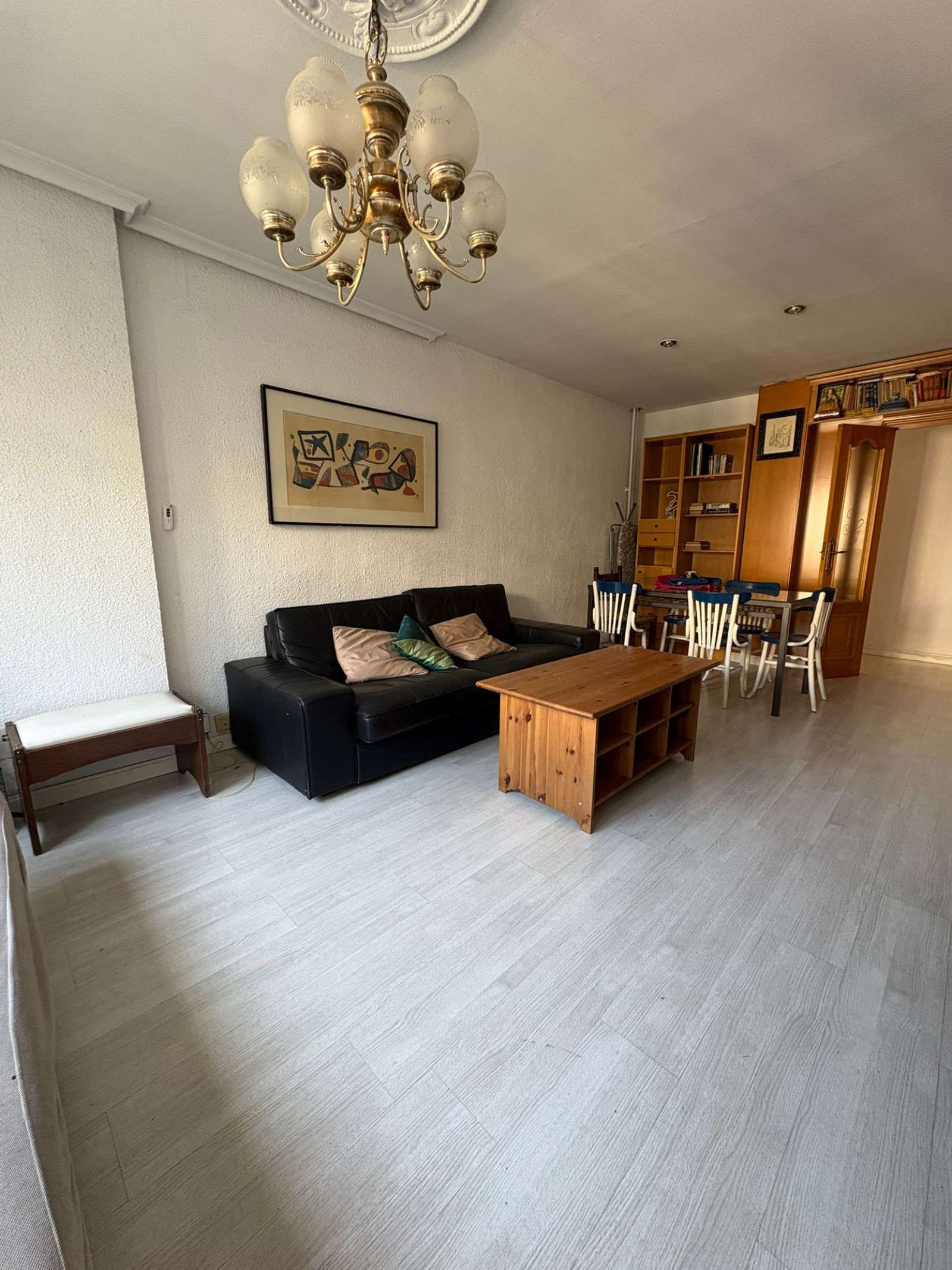 Sala d'estar de Apartament per a compartir en  Madrid Capital amb Aire condicionat, Calefacció i Terrassa