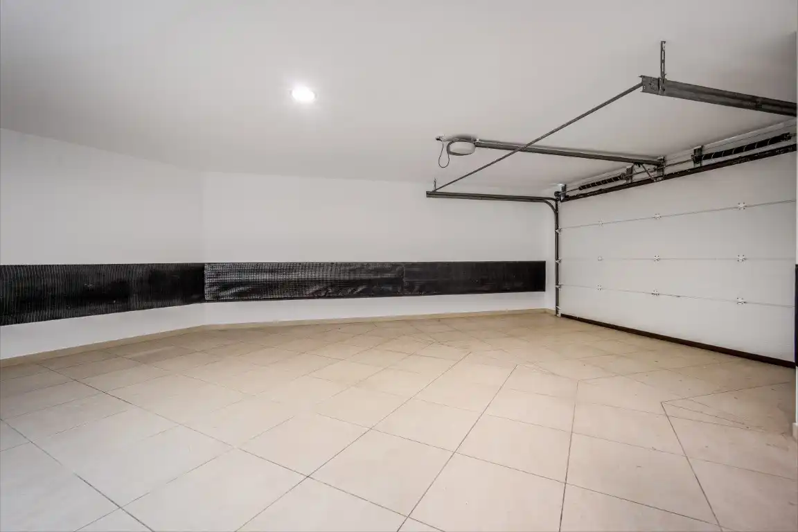 Houses for sale in Marbella  with Air Conditioner, Private garden and Terrace