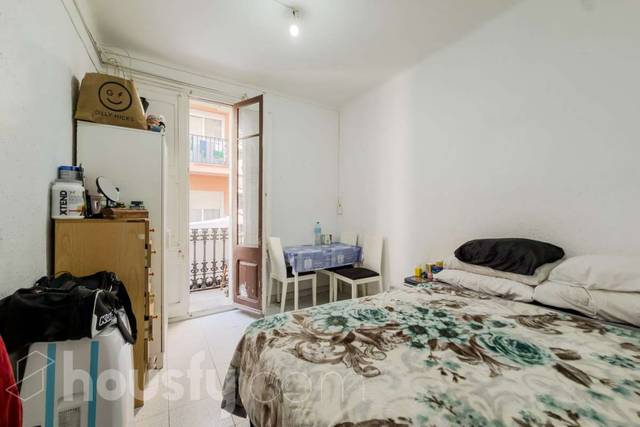 Piso en Venta en Carrer de Sant Baltasar, . en Sants