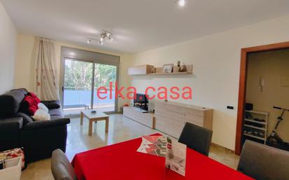 Living room of Apartment for sale in Roda de Berà  with Heating and Balcony