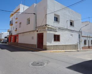 Vista exterior de Local en venda en Chiclana de la Frontera