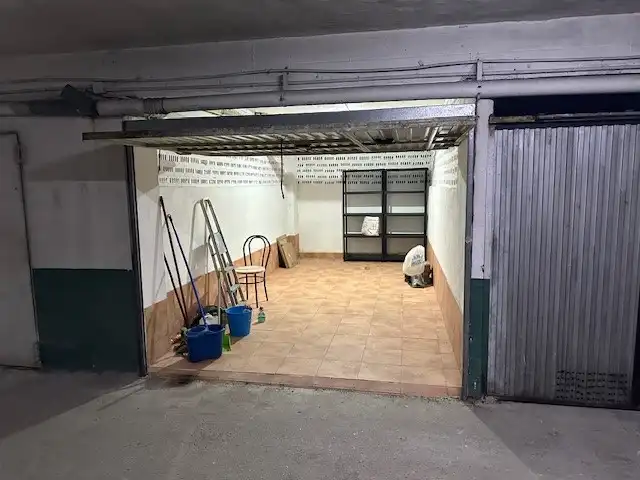 Garaje en venta en Zumaia