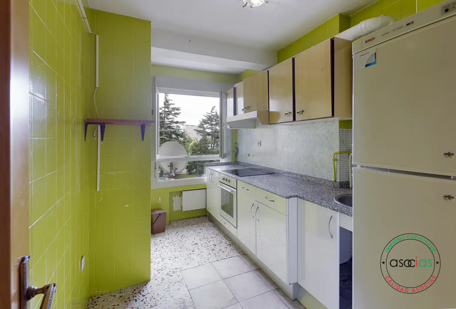 Küche von Wohnung zum Verkauf in Gijón  mit Heizung, Parkett und Balkon