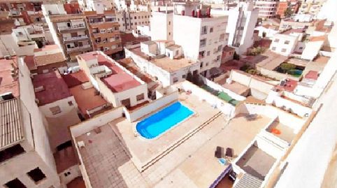 !CDATAApartamento Céntrico en Torrevieja con Piscina, balcón y 2 Baños, imatge 2